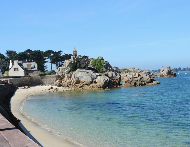 View from property 3, Holiday Home in Port-blanc Near Les Dunes Beach, Côtes-d'Armor
