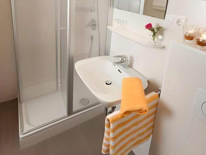 Bathroom 3