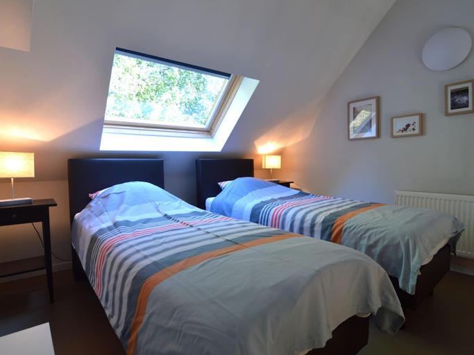 Bedroom 2, Holiday Home in Ondenval by Forest & River, Liège
