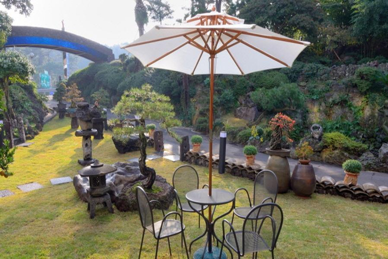 Food & Drinks 5, Star House, Jeju