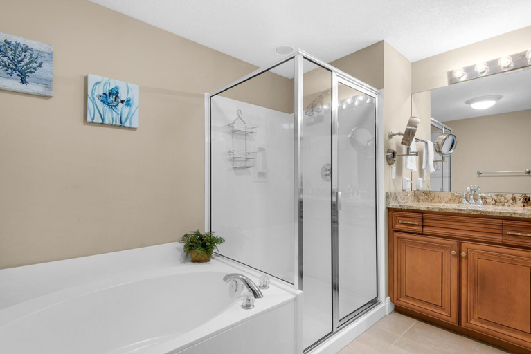 Bathroom 5, Ariel Dunes II 101, Walton