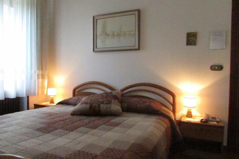Bedroom 2, Albergo Alla Trota, Udine