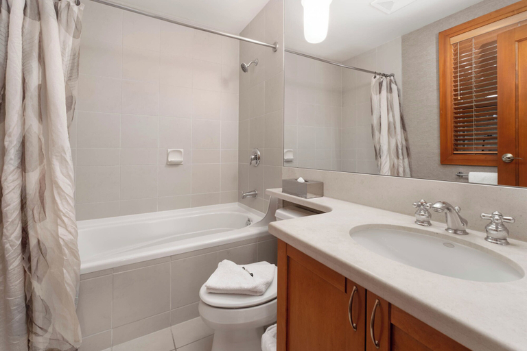 Bathroom 3, Montebello by Whistler Premier, Squamish-Lillooet
