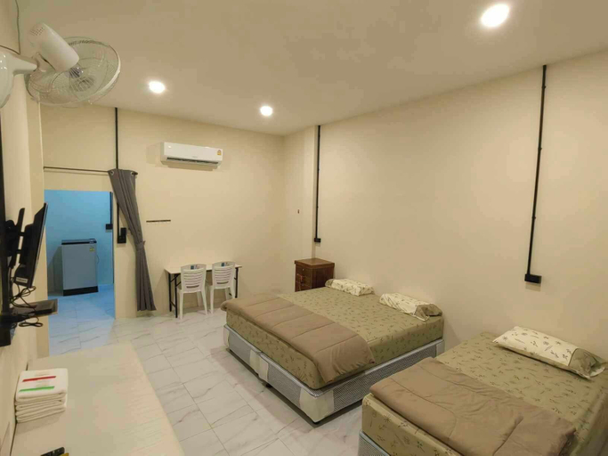 Bedroom 18
