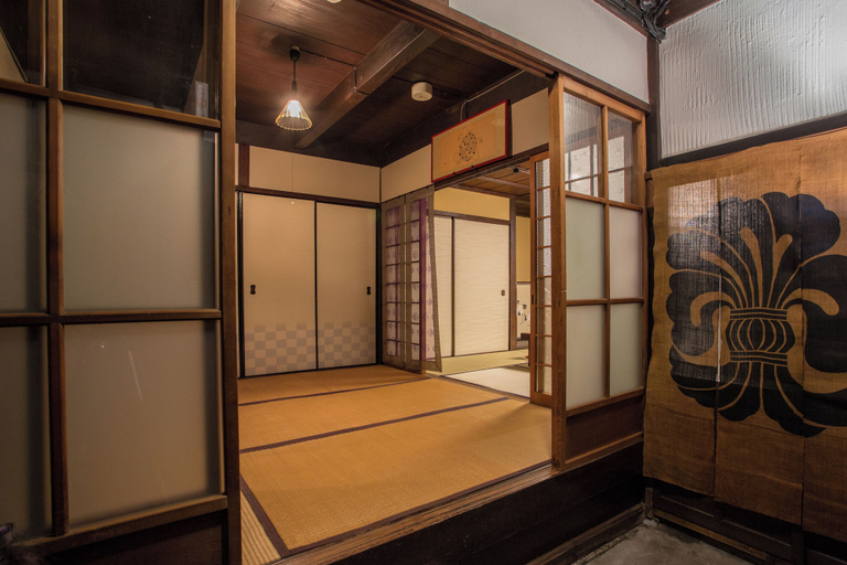 Others 1, Korakuan, Kyoto