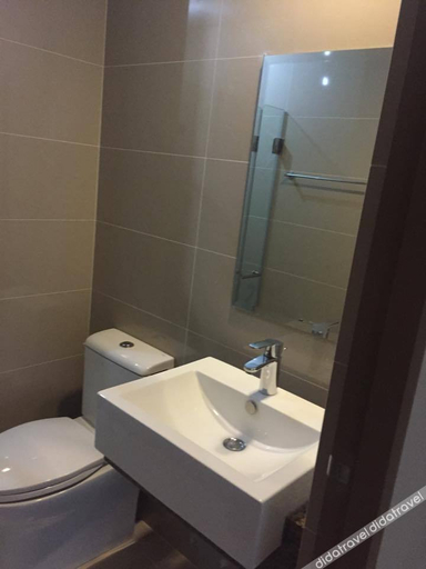 Bathroom 3, Favila Condotel - Palm Tree Villas, Pasay City