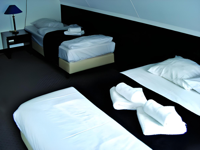 Bedroom 8