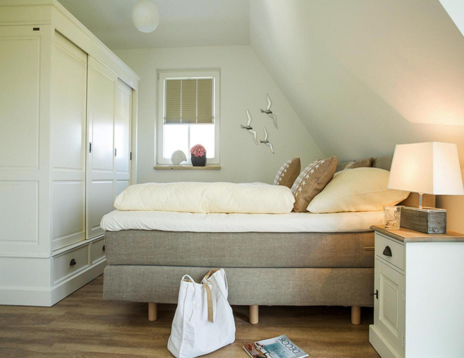 Room 5, Luxushaus Boddenkuste mit Sauna, Vorpommern-Rügen