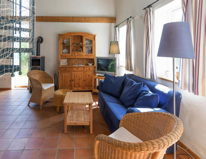 Living room 3, Liebevoll Eingerichtetes Ferienhaus in Langenhorn, Nordfriesland