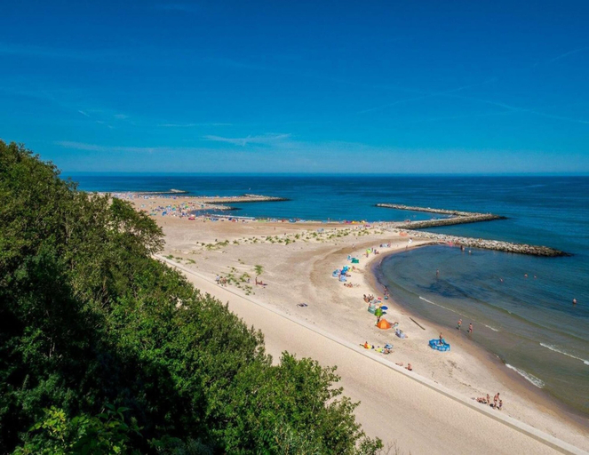 View from property 4, Comfortable Ground Floor Apartment, Summer Pool, Sławno