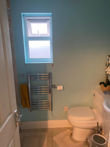 Bathroom 2, Home from Home, Northamptonshire