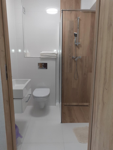 Bathroom 6