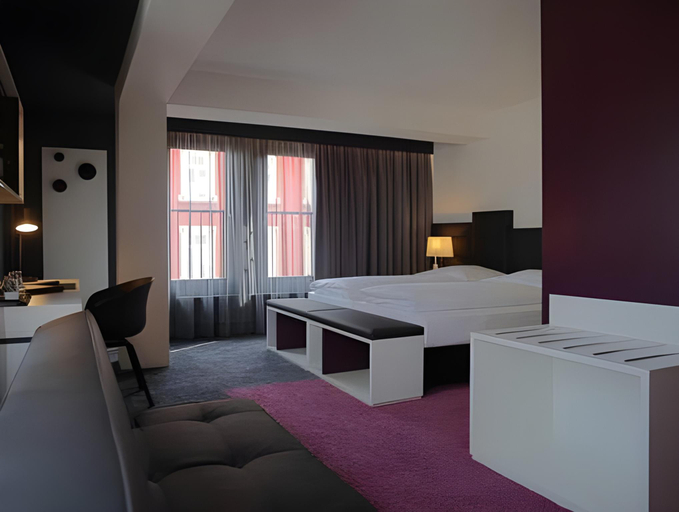 Bedroom 16