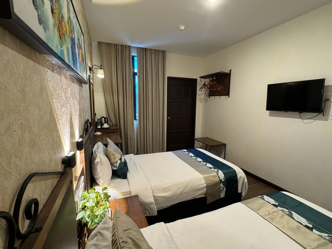 Bedroom 5