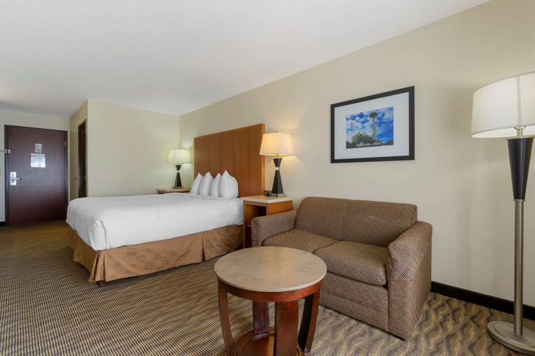 Bedroom 3, Best Western Plus Park Place Inn & Suites, Lewis