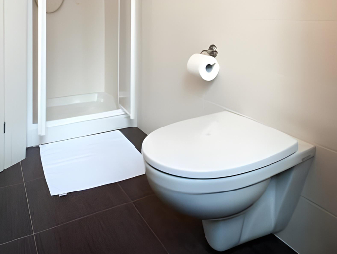 Bathroom 9