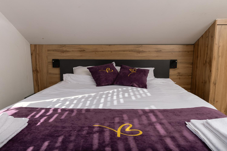 4, Tokbashqe Apartments, Priština