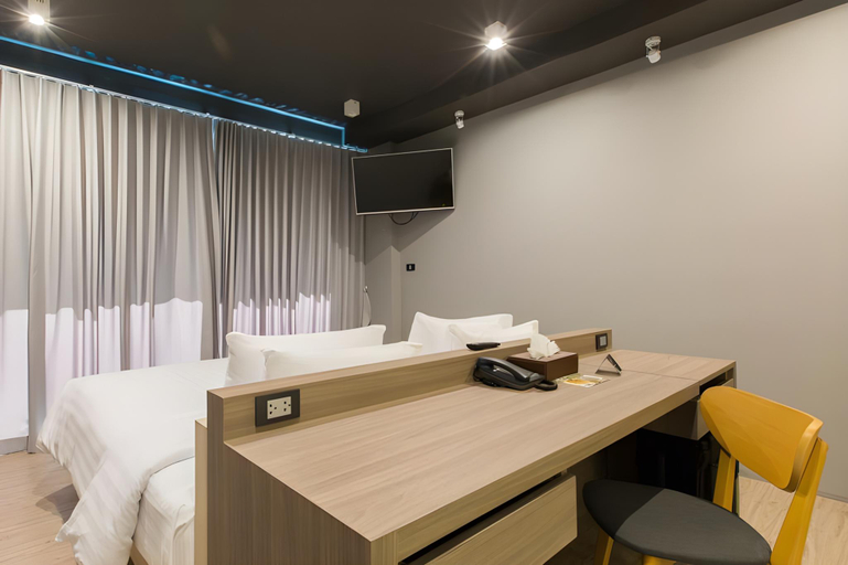 Bedroom 14