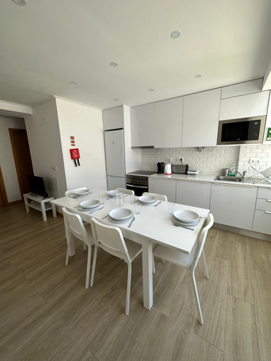 Others 5, Carcavelos Beach Serviced Apartment 12, Oeiras
