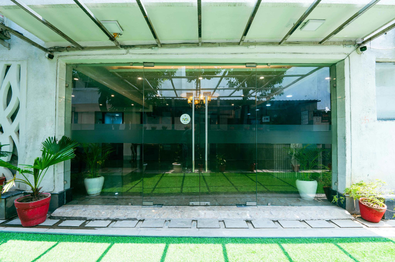 Exterior & Views 4, Treebo Sunny Feast, Gautam Buddha Nagar