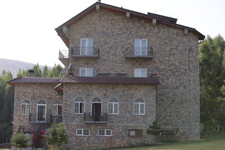 4, Stani i Hoxhes Hotel, Kukësit