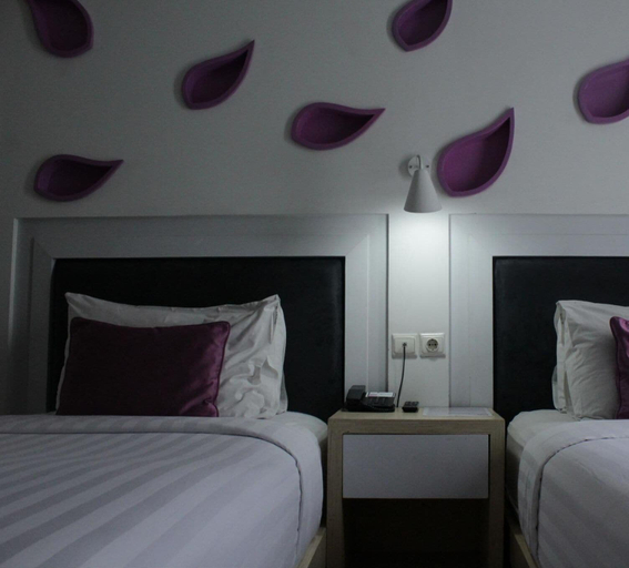 Bedroom 21