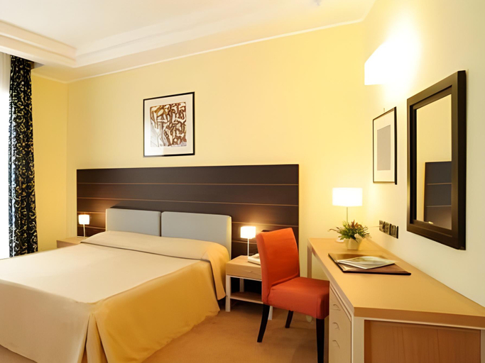 Bedroom 5