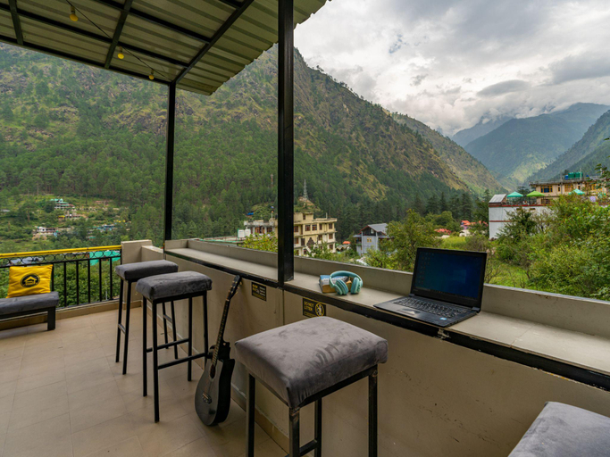 Public Area 2, The Hosteller Kasol, Kullu