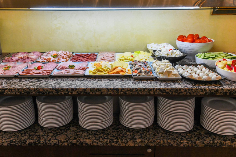 Others 4, Hotel Saturn, Mangalia