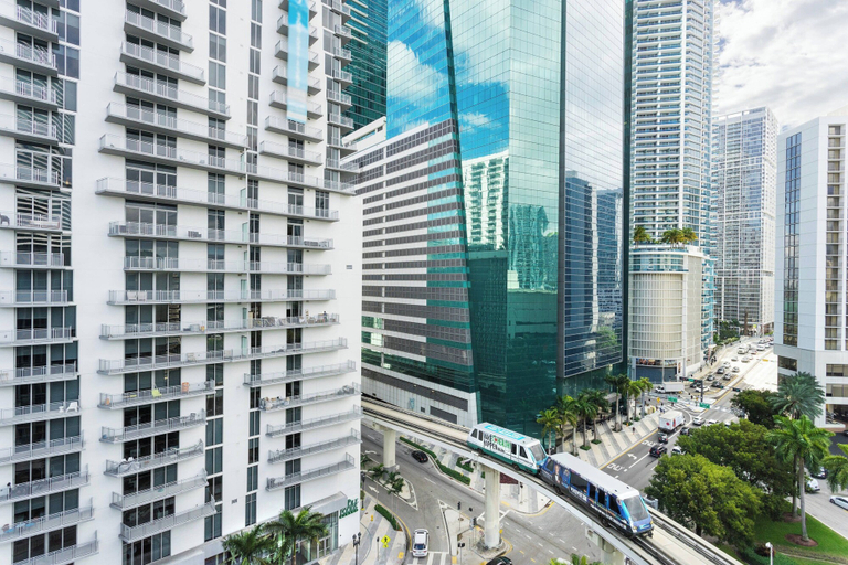 Exterior & Views 2, Courtyard by Marriott Miami Downtown, Miami-Dade