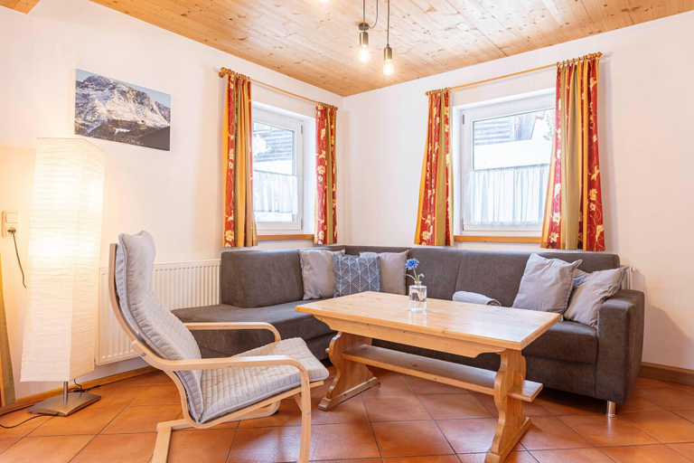 Living room 5, Chalet in Annaberg-Lungotz with shared sauna, Hallein