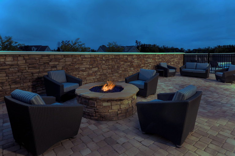 Food & Drinks 5, Fairfield Inn & Suites by Marriott Charlotte Monroe, Union