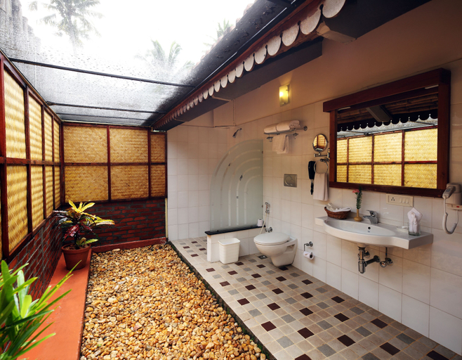 Bathroom 5, Abad Whispering Palms, Kottayam
