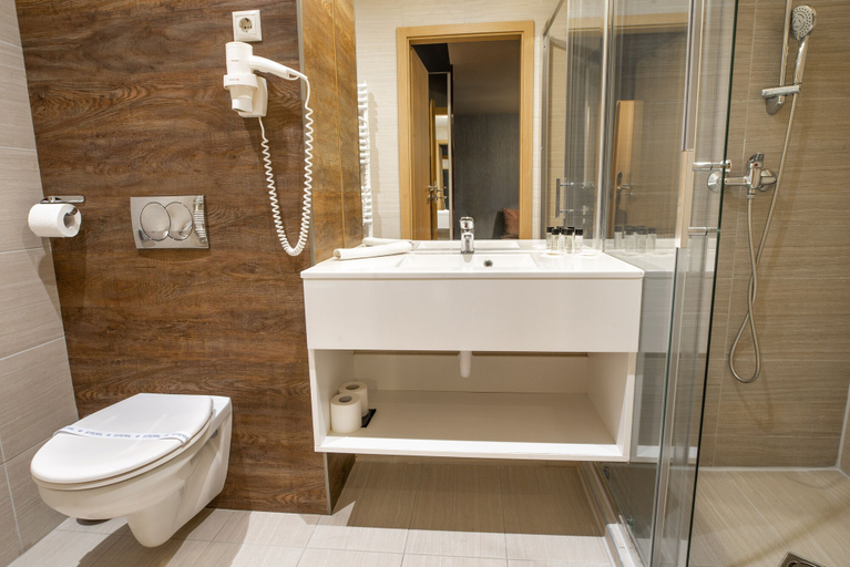 Bathroom 5, Onyx Luxury, Sárvár