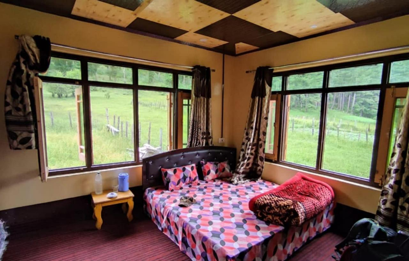 Bedroom 2, Afsara hotel and restaurant, Bandipore