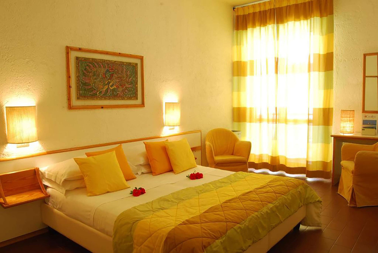 Bedroom 5, Hotel Bellevue, Pesaro E Urbino
