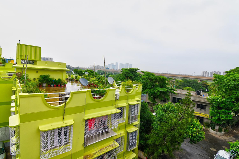 Others 3, AD's Inn, South 24 Parganas