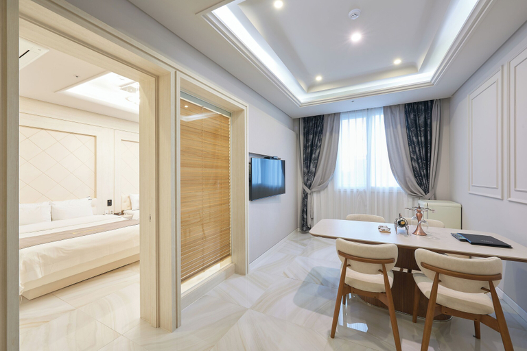 Others 5, Dubai Hotel Gwangju, Gwangsan
