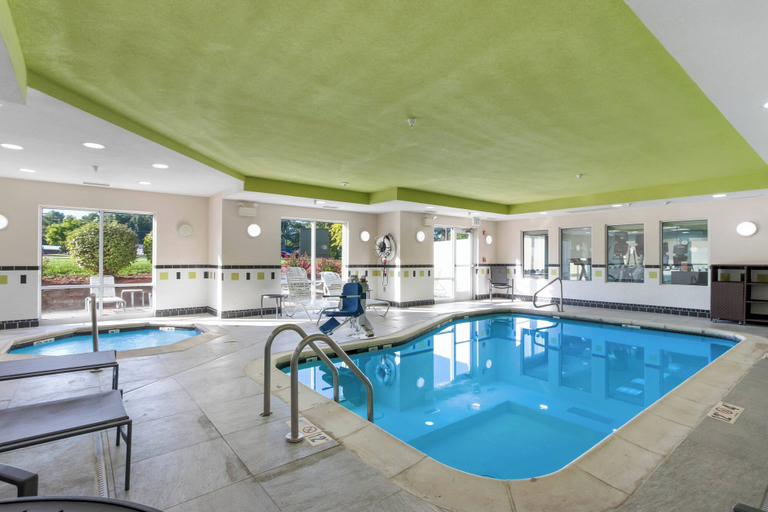 Sport & Beauty, Fairfield Inn & Suites by Marriott Columbia, Boone