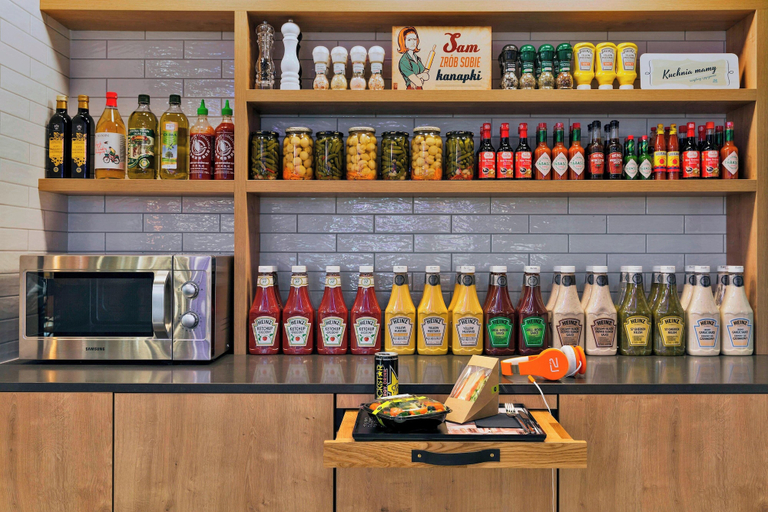 Food & Drinks 5, Moxy Warsaw Praga, Warsaw