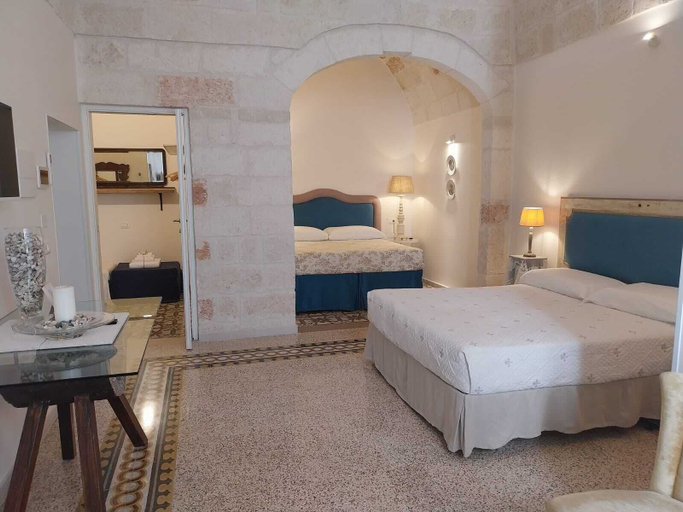 Bedroom 3, Dei Serafini, Bari