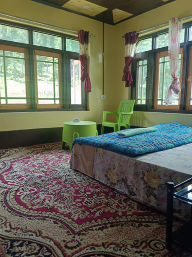 Bedroom 3, Afsara hotel and restaurant, Bandipore