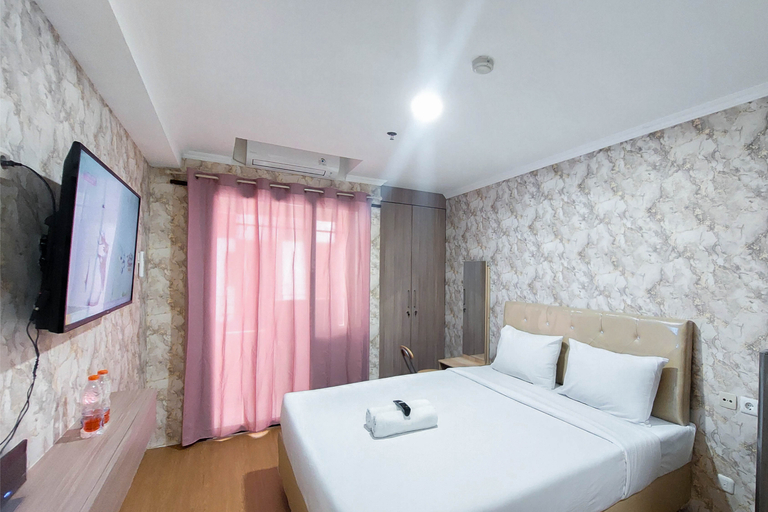 Bedroom 3, Best Deal Studio at Sentraland Medan Apartment By Travelio, Medan