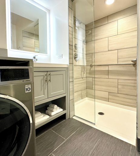 Bathroom 11