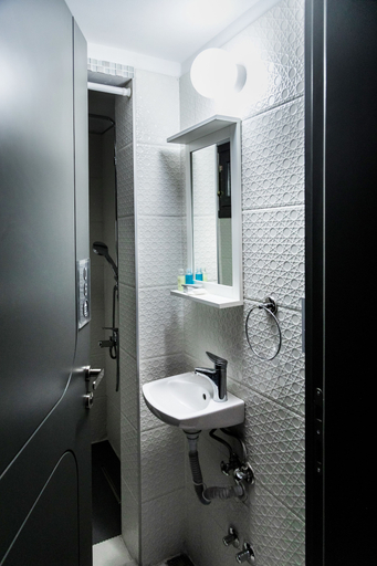 Bathroom 5, Delight Deluxe Port, Antalya