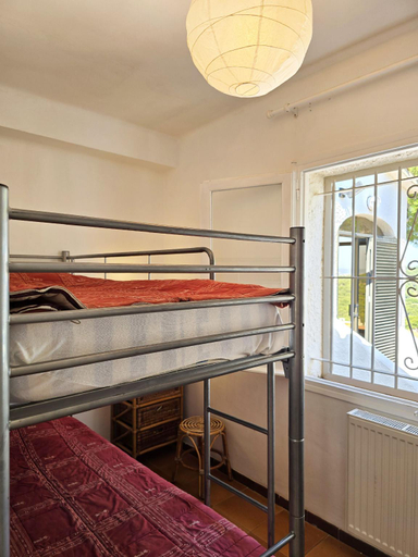 Bedroom 3, Mónaco in L'Escala with 5 bedrooms and 2 bathrooms, Girona