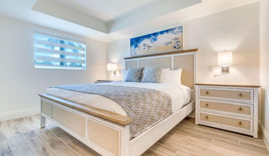 Bedroom 4, Sanibel Inn, Lee