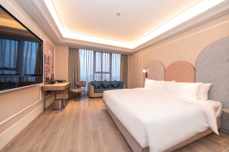 Bedroom 2, Mercure Xinyang Shengde Hotel (East High-speed Railway Station), Xinyang