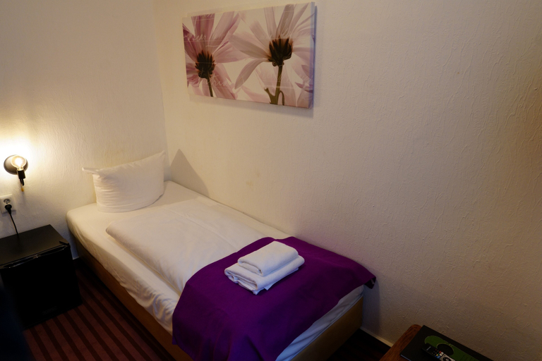 Bedroom 4, Hotel Margrit, Berlin