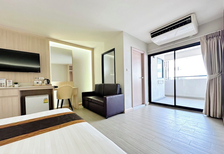 Bedroom 12